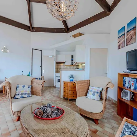 Antigua-7 By Interhome
